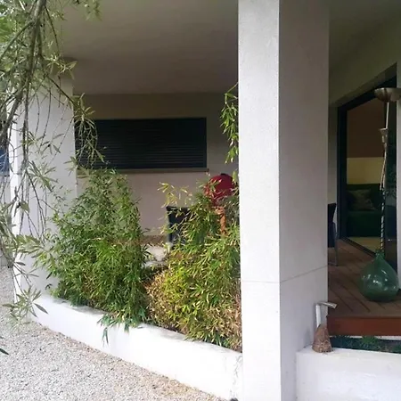 Appartement Allee Des Merles